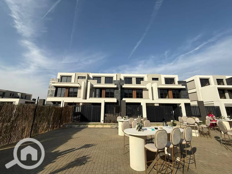 3 WhatsApp Image 2025-10-16 at 12.33. 26 PM (3). jpeg