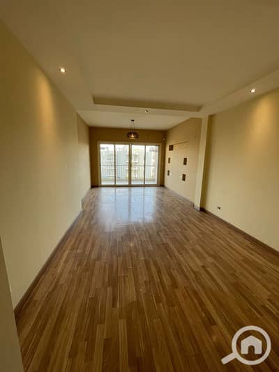شقة 3 غرف نوم للايجار في الشيخ زايد، الجيزة - IMG-20240416-WA0122. jpg