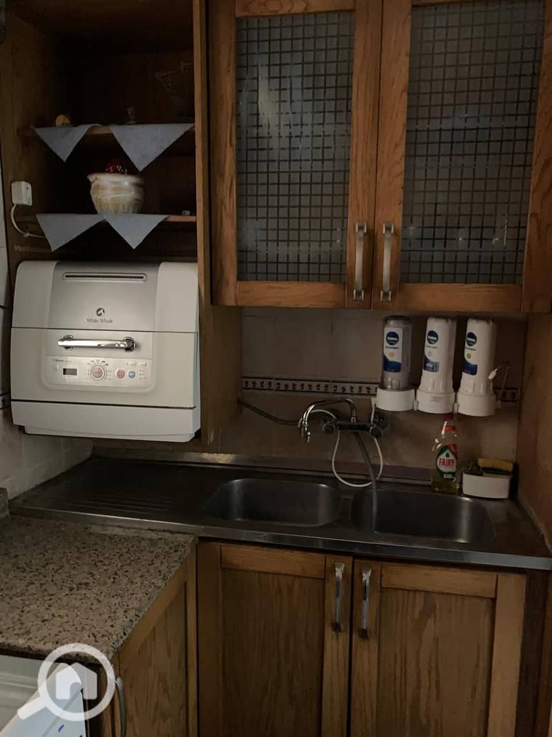 7 b6c63d3d-81d6-4b85-9b57-b6c266d6764f. jpeg