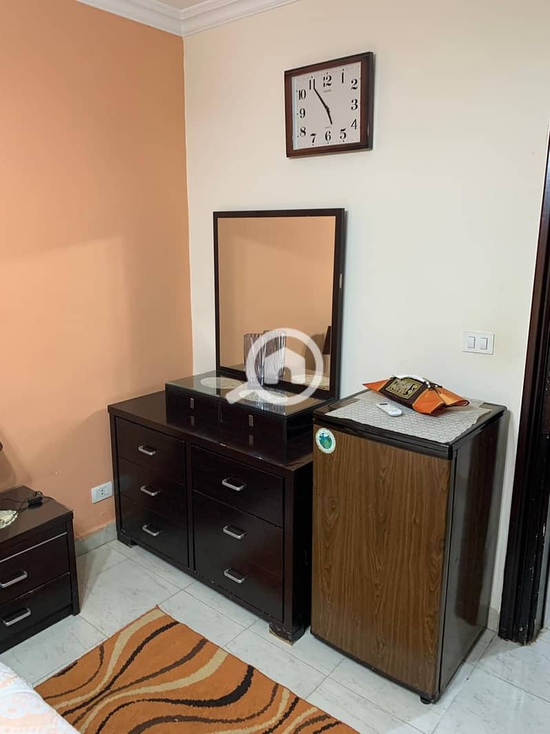 9 e2899429-82ba-4d37-9bf3-cae3107bfb33. jpeg