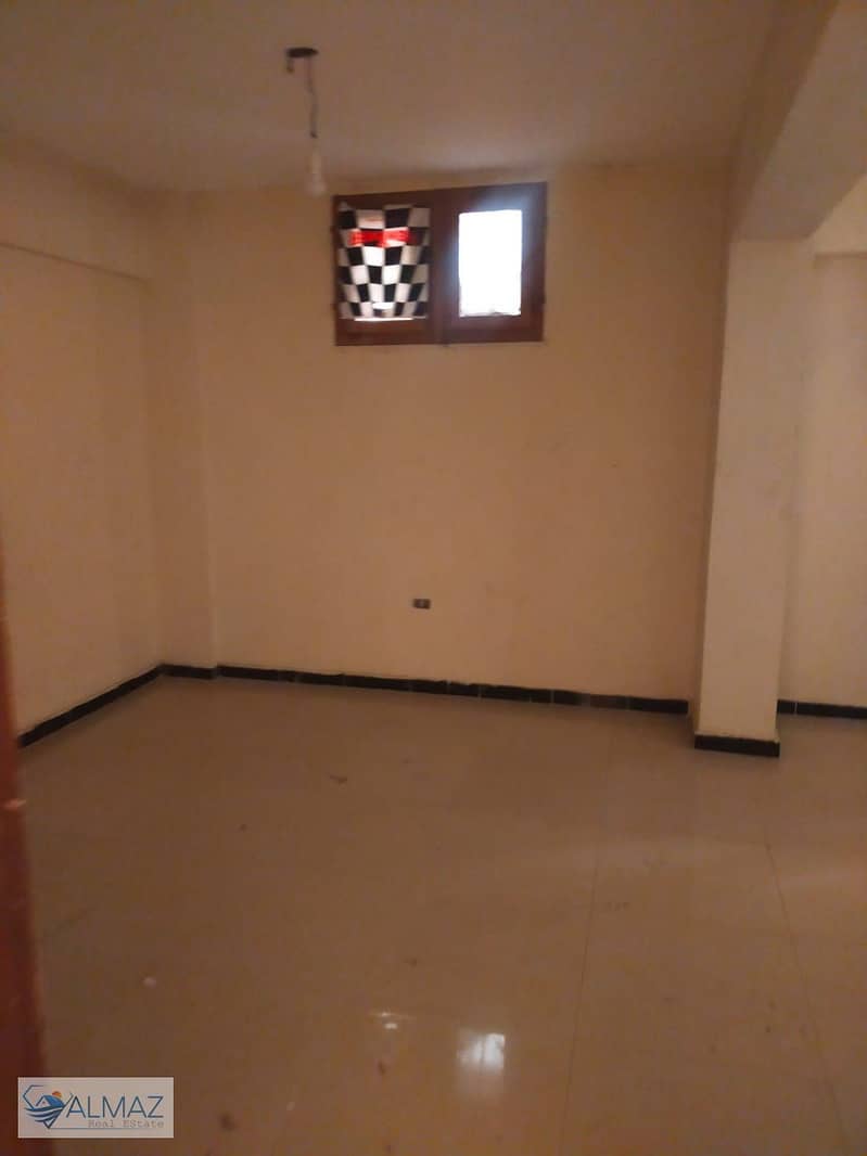 12 WhatsApp Image 2025-10-15 at 5.32. 20 PM (2). jpeg