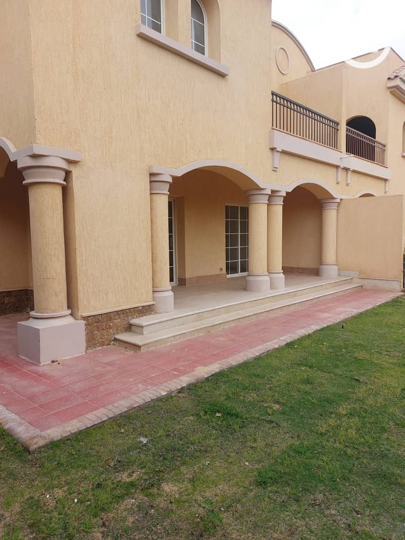 7 a94d4dc2-a48d-4cc0-aaf8-17c1ff954003 - Copy. jpg