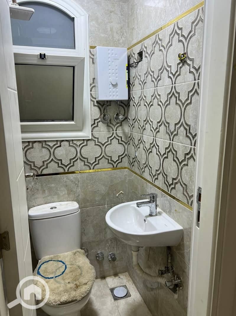 7 WhatsApp Image 2025-10-16 at 01.21. 21 (1). jpeg