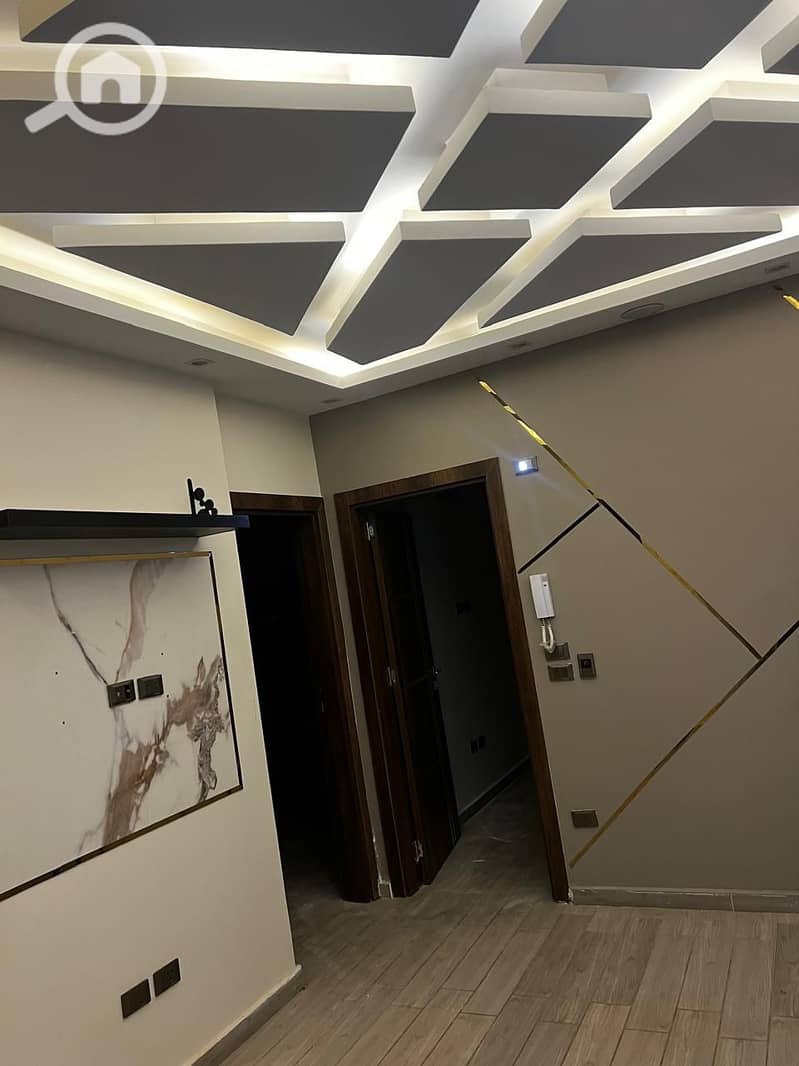 16 WhatsApp Image 2025-10-16 at 01.21. 22. jpeg