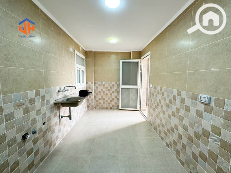 15 WhatsApp Image 2025-10-15 at 5.52. 53 PM (3). jpg