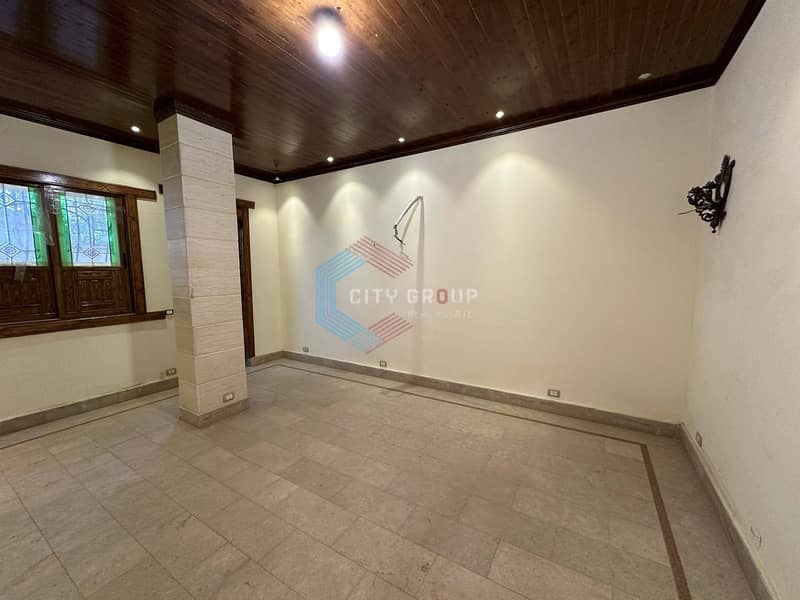 6 548730878_122157172262759142_5647472374669090259_n. jpg