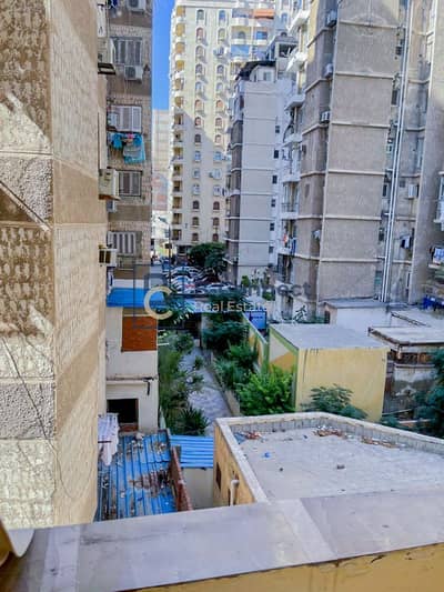 3 Bedroom Apartment for Sale in Gianaclis, Alexandria - IMG-20251018-WA0095. jpg