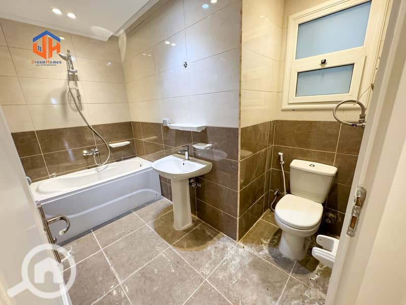 3 WhatsApp Image 2025-10-18 at 2.28. 12 PM. jpeg