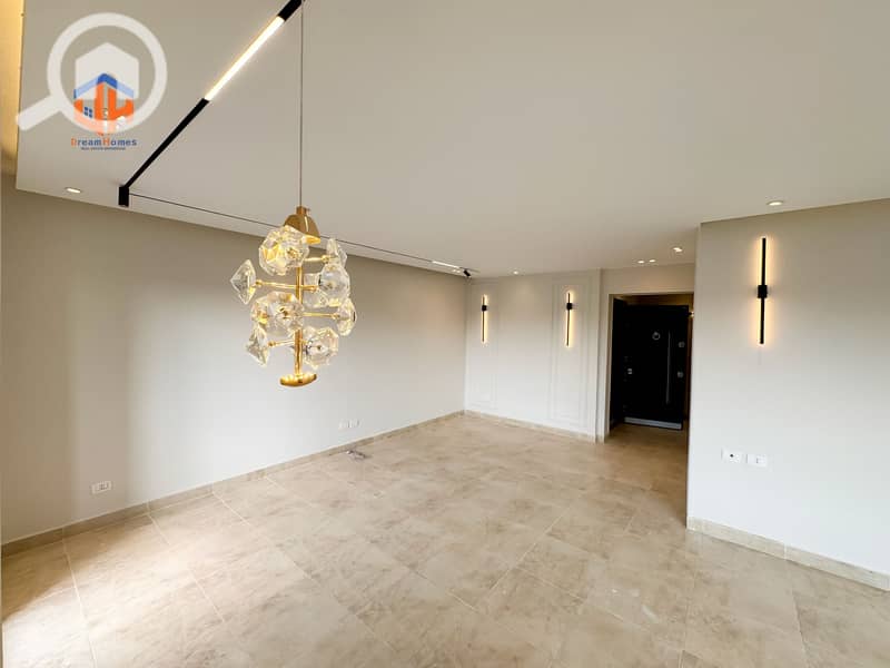 5 WhatsApp Image 2025-10-18 at 2.28. 14 PM. jpeg