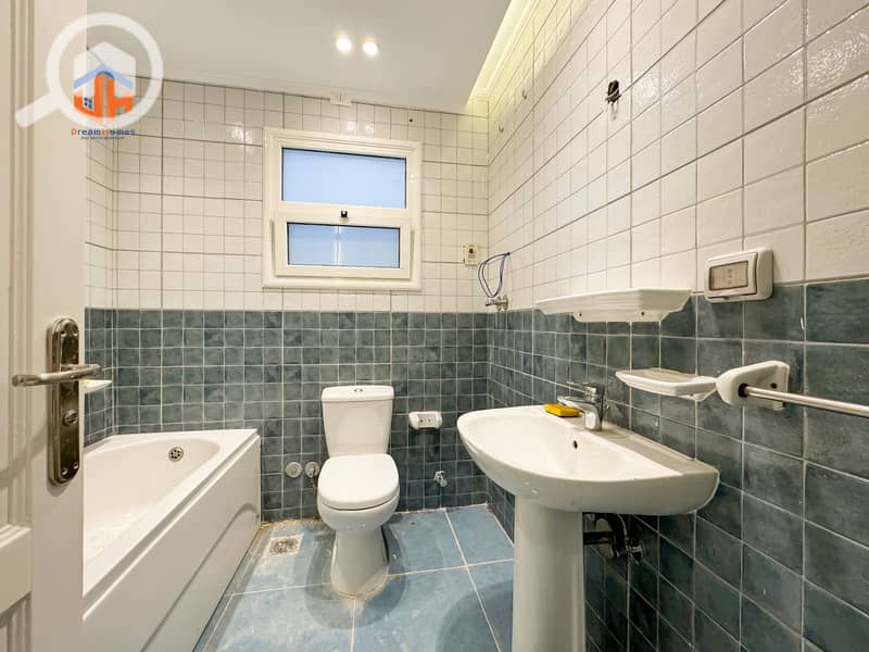 15 WhatsApp Image 2025-10-18 at 2.28. 10 PM. jpeg