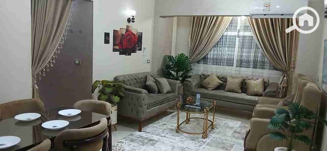 شقة 2 غرفة نوم للايجار في الشيخ زايد، الجيزة - IMG-20251017-WA0044. jpg