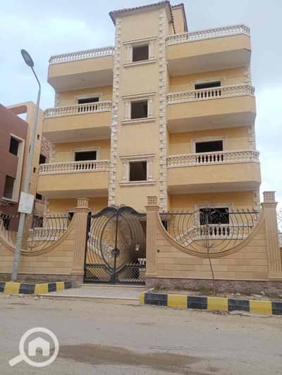 عقار سكني آخر 10 غرف نوم للبيع في الشيخ زايد، الجيزة - 61fcfcac-ea41-4123-a33f-f115bdfa70df. jpg