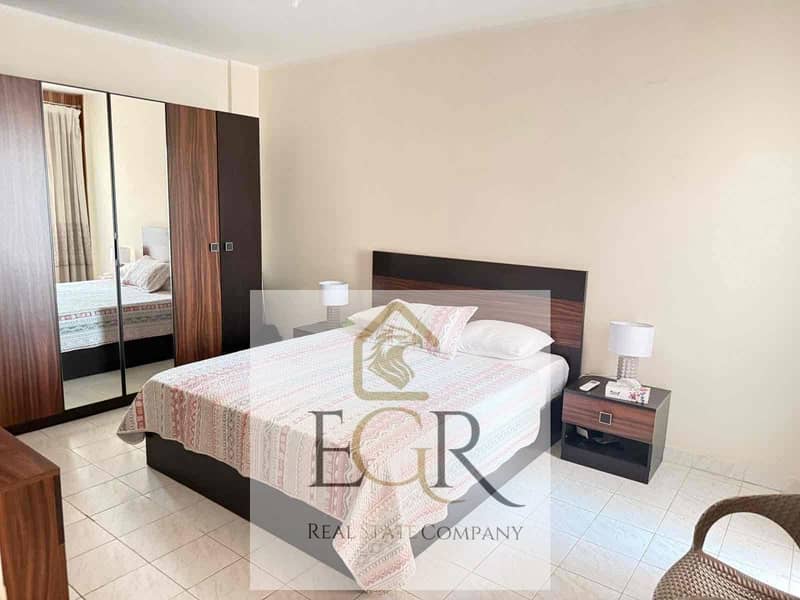 9 821ad48d-5bcf-40ce-8ff1-eba22469d2ce. jpg