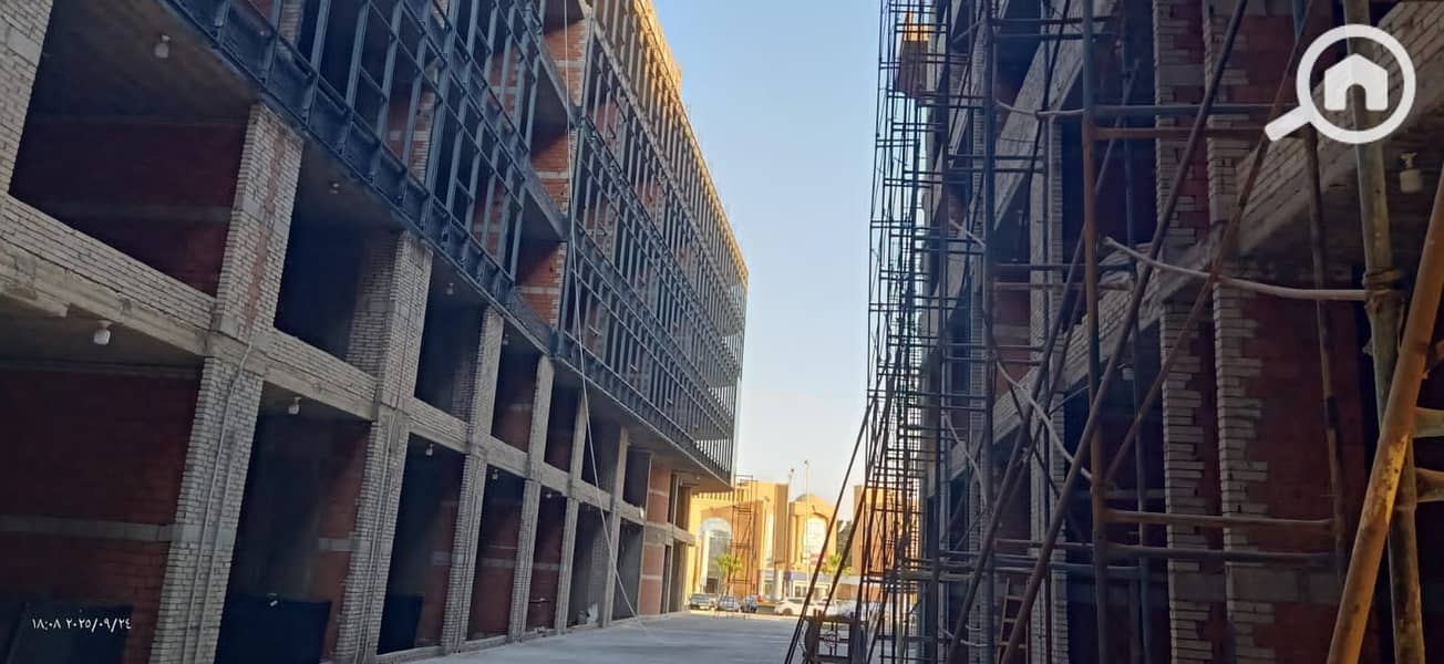 4 WhatsApp Image 2025-10-15 at 11.48. 42_1f56d69c. jpg