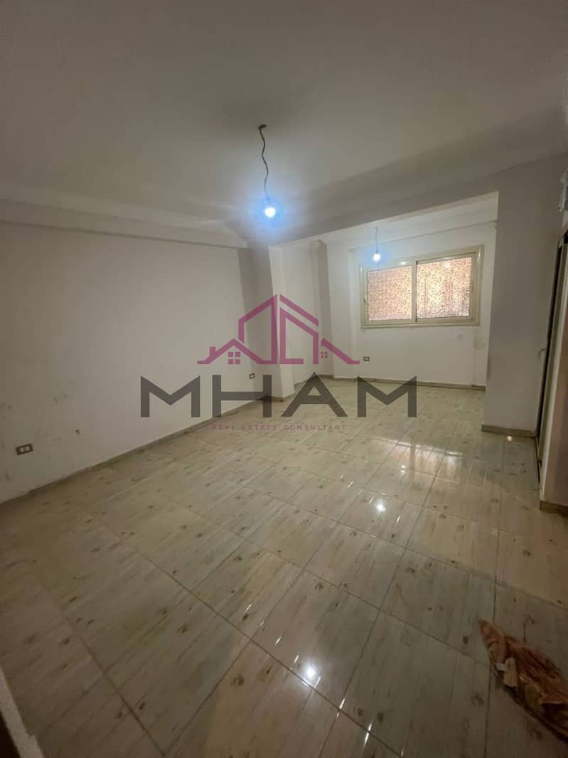 9 photo_6012376593294544158_y. jpg