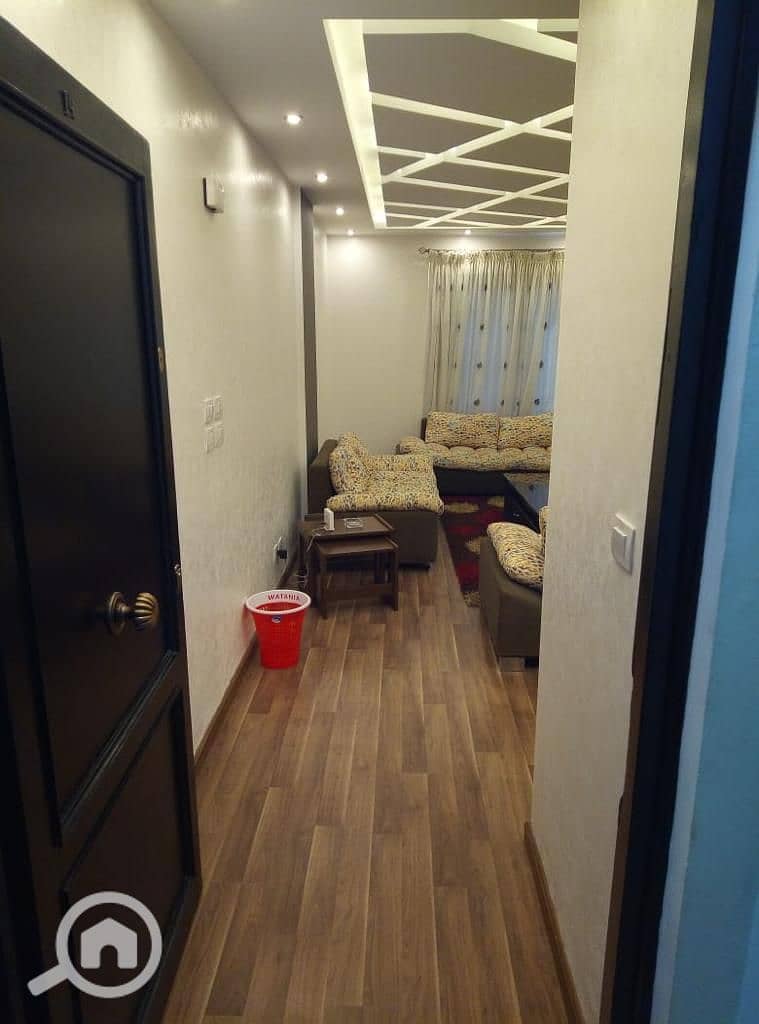 8 5d5ece5f-f357-49c6-8eb4-e34457029ded. jpg