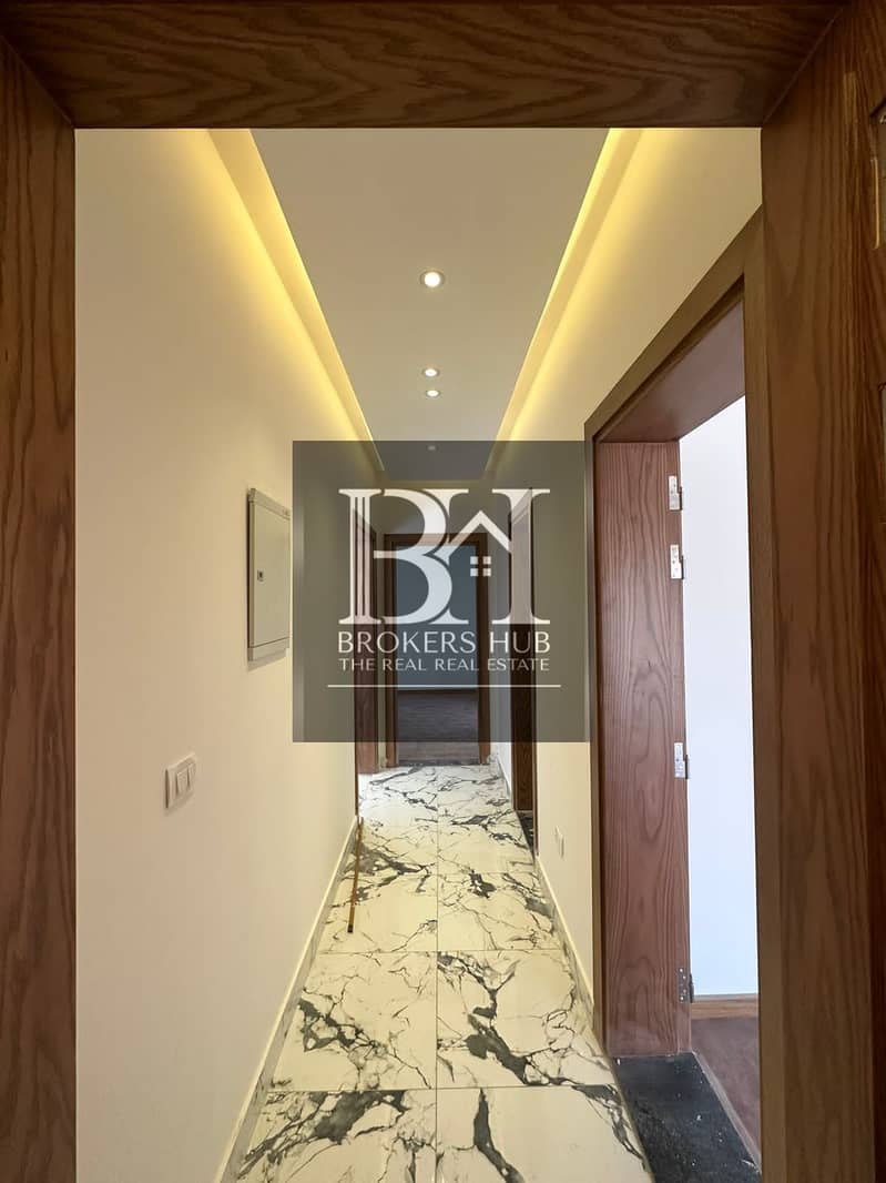 10 56e12503-0219-46ba-9c96-42e52e58bdd4. jpeg