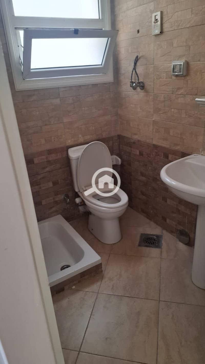 8 WhatsApp Image 2025-08-01 at 12.31. 10_c1c40a5f. jpg