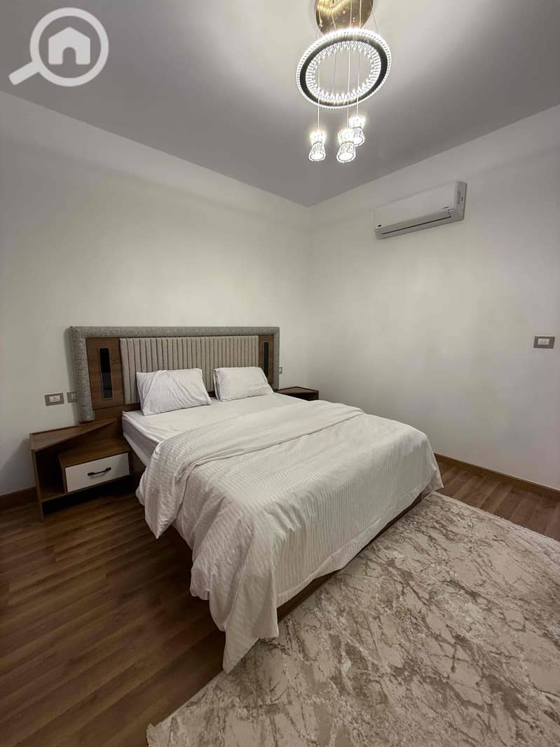 5 7ba37aa7-ef97-482e-b4bb-69d97576fa57. jpg