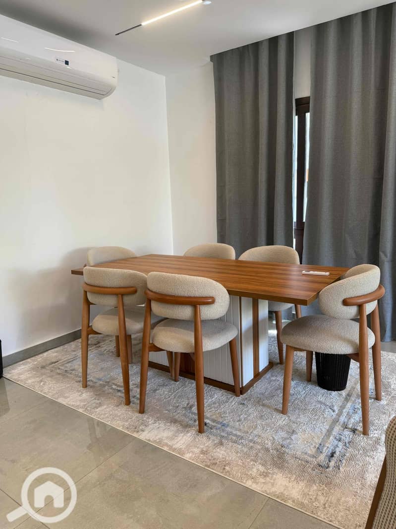 16 9dc52635-9ac1-441f-9482-cdd3789aa8f7. jpg