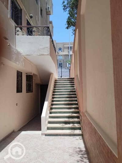 8 Bedroom Duplex for Sale in Sheikh Zayed, Giza - f9a21751-2d92-43e3-b007-7e08166aabb0. jpg