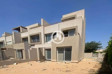 5 Bedroom Villa for Sale in 6th of October, Giza - 468168747_580089644668092_6190086891137638050_n. jpg