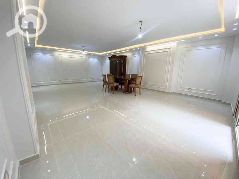 c8910ca7-6edc-4a18-829f-e837819ea60a. jpg