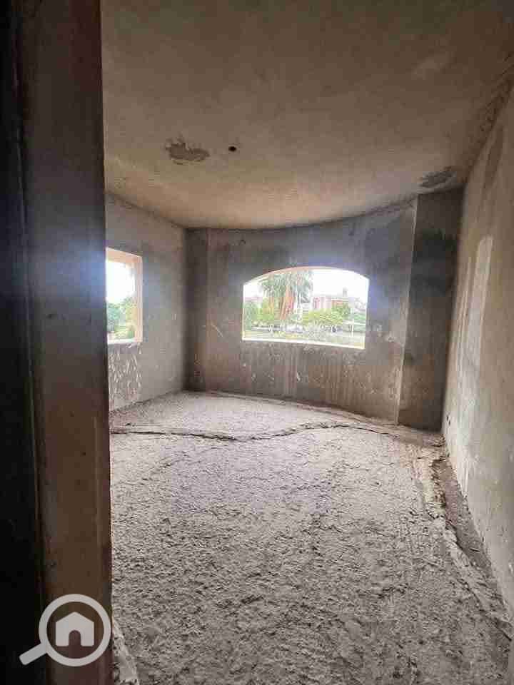 4 FB_IMG_1745327600862. jpg