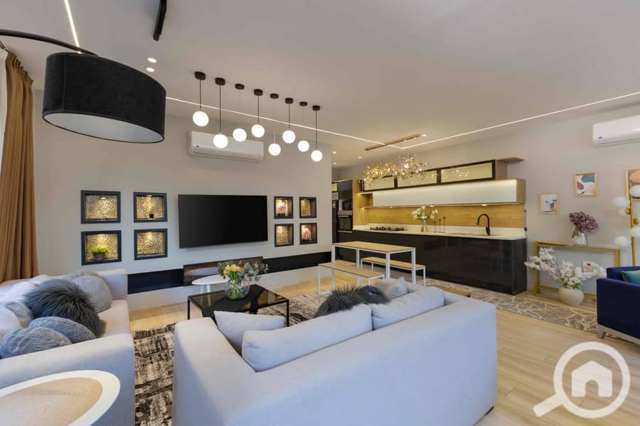 8 627d93f6-e54d-4709-9aab-a27120af7c46. jpg