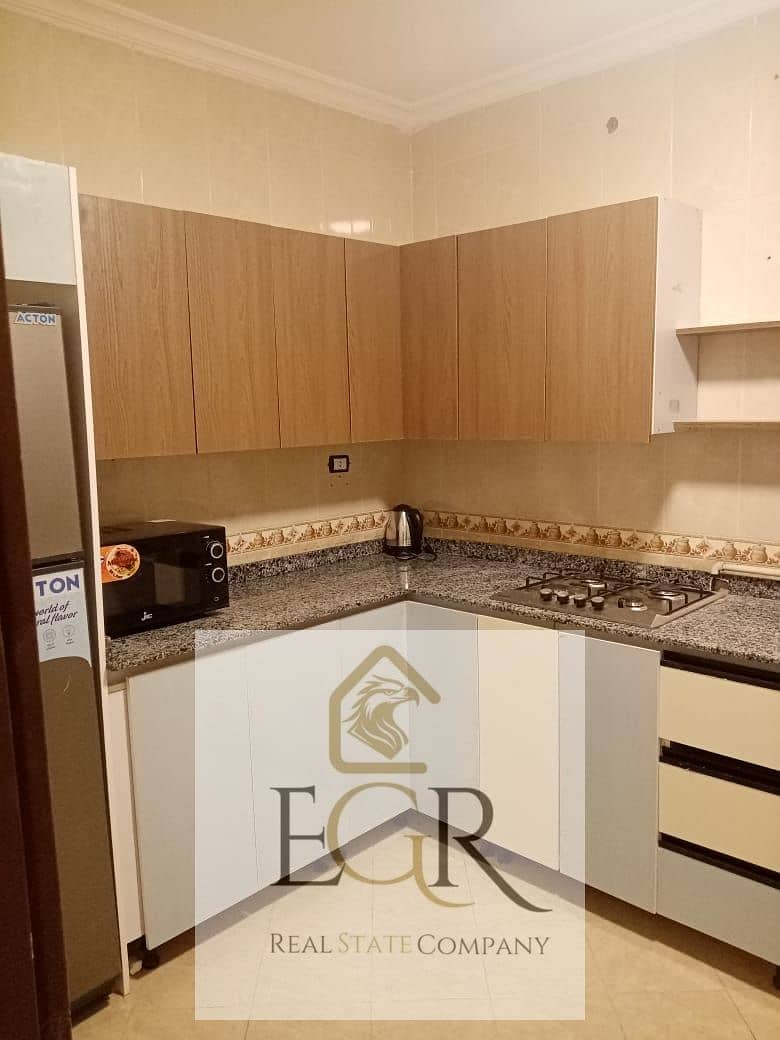 2 02a6dd8a-9603-433b-bdf7-a77722b270ba. jpeg