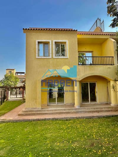 3 Bedroom Villa for Sale in Madinaty, Cairo - 3c4a101a-420d-4907-a4ea-8edbaebe77fd. jpg