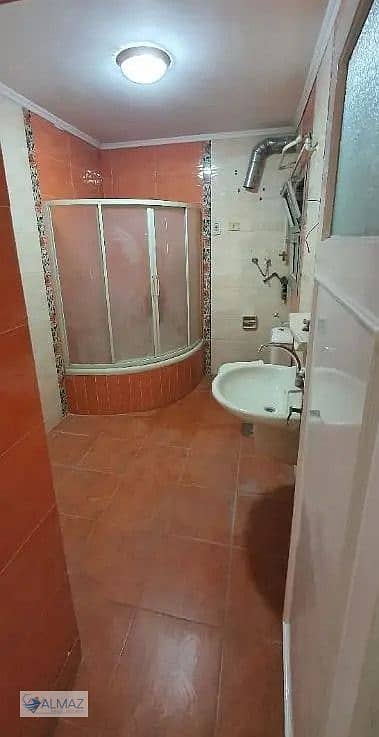 7 WhatsApp Image 2025-10-18 at 1.52. 54 PM (1). jpeg