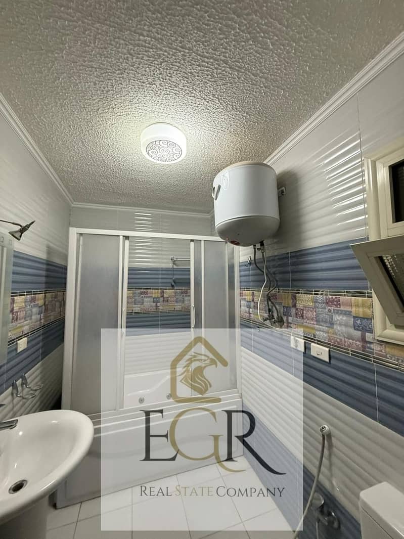 7 cf627ae6-b6da-4b0b-8dcb-f516b1514fe2. jpeg