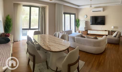 شقة 2 غرفة نوم للايجار في القاهرة الجديدة، القاهرة - صورة واتساب بتاريخ 1447-04-23 في 23.23. 22_8ace8e66. jpg