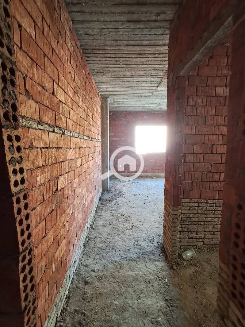 6 ٢٠٢٥١٠١٥_١٦١٣٤٥. jpg