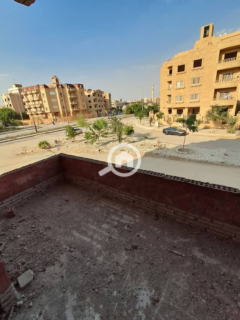 10 ٢٠٢٥١٠١٥_١٦١٤٢٦. jpg