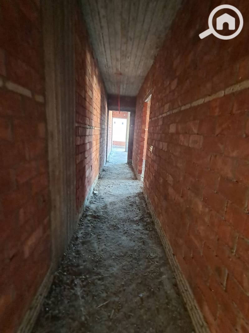 13 ٢٠٢٥١٠١٥_١٦١٤٣٦. jpg