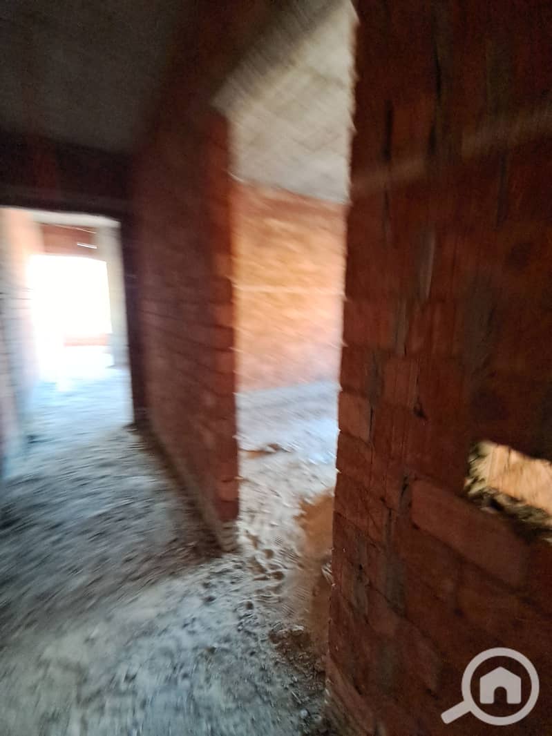 14 ٢٠٢٥١٠١٥_١٦١٤٣٨_٠١٩. jpg