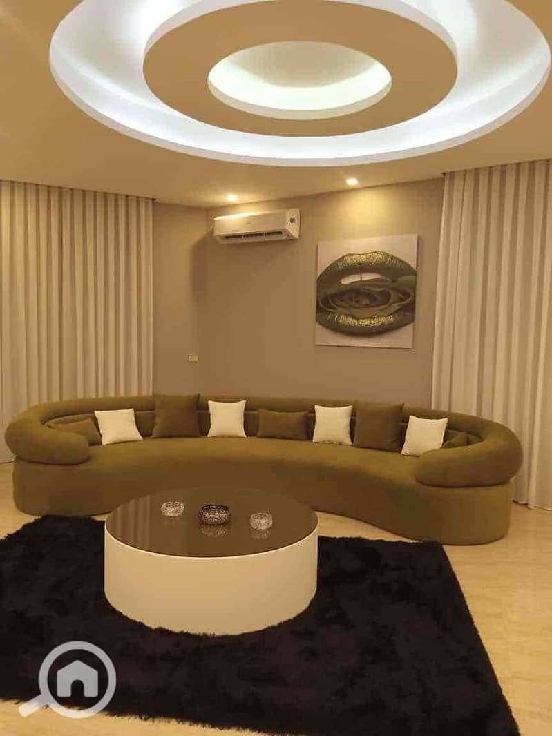 15 8c778e46-006d-4d5e-b976-3a2fe9b3eadd. jpg