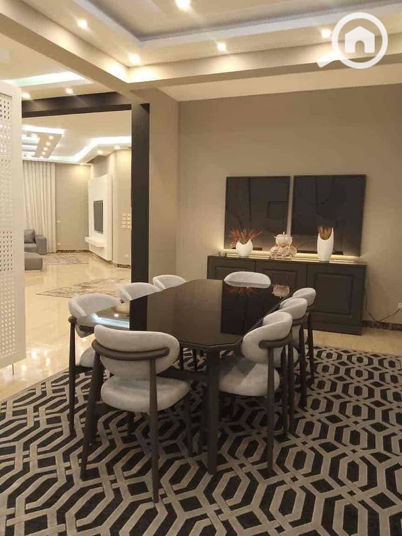 27 d2fbe448-373e-4b06-babd-4f9db88c2138. jpg