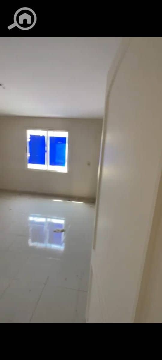 7 5f87adae-9b04-4696-aaa2-c1c4c1dca815. jpeg