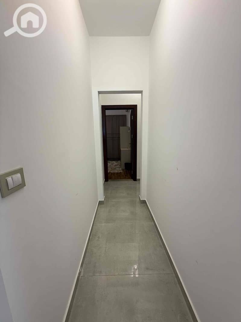 6 1243c996-7940-4903-8ca2-7b939a20378c. jpg