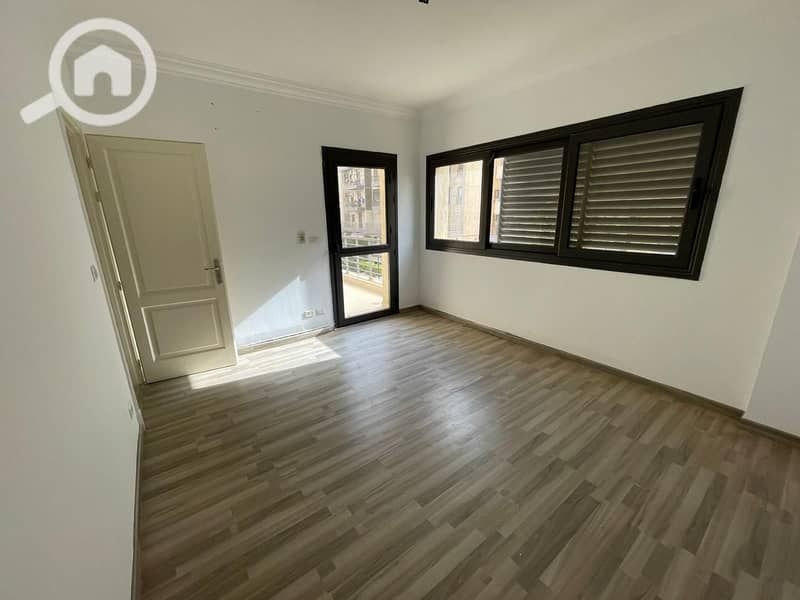 5 WhatsApp Image 2025-10-18 at 9.50. 21 PM (3). jpeg