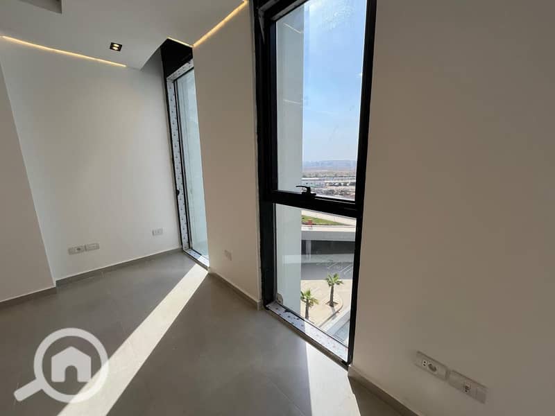 2 a3c10aa7-960e-4692-bbde-ea5e787d3984. jpeg