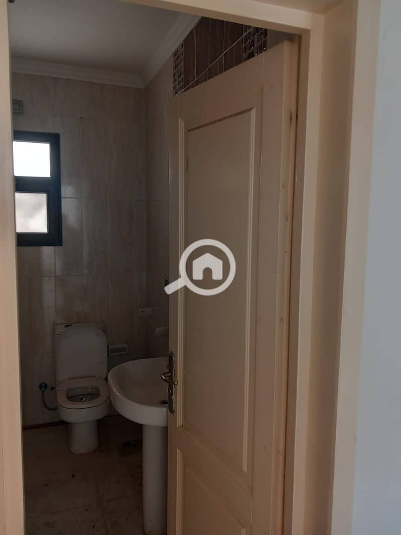 2 WhatsApp Image 2025-10-18 at 5.32. 12 PM (3). jpeg