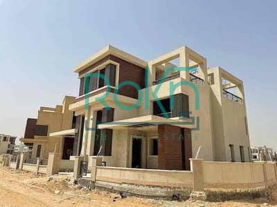 فیلا 4 غرف نوم للبيع في 6 أكتوبر، الجيزة - 608edb94-751c-443b-9b25-36bdc3fff822. jpg