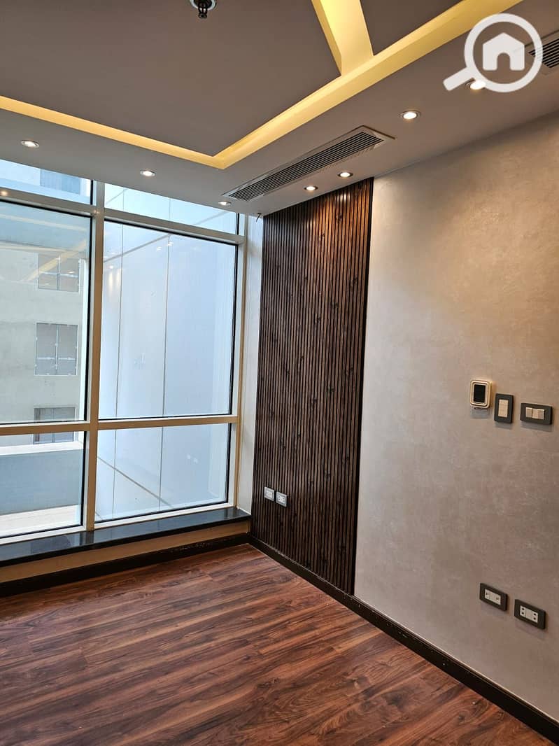 2 0cad0c58-7bde-4e0c-9e4e-7a0b6b06e4b1. jpeg