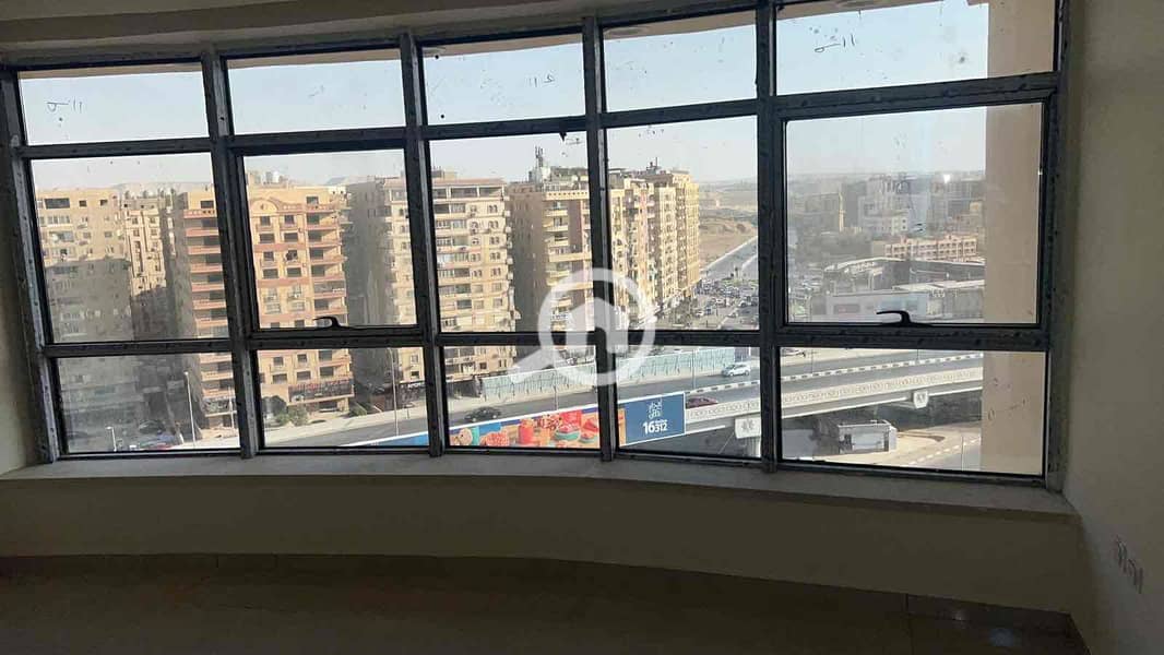 2 7a8a96bc-8800-41d0-9c08-c5c4cb9b236f. jpg