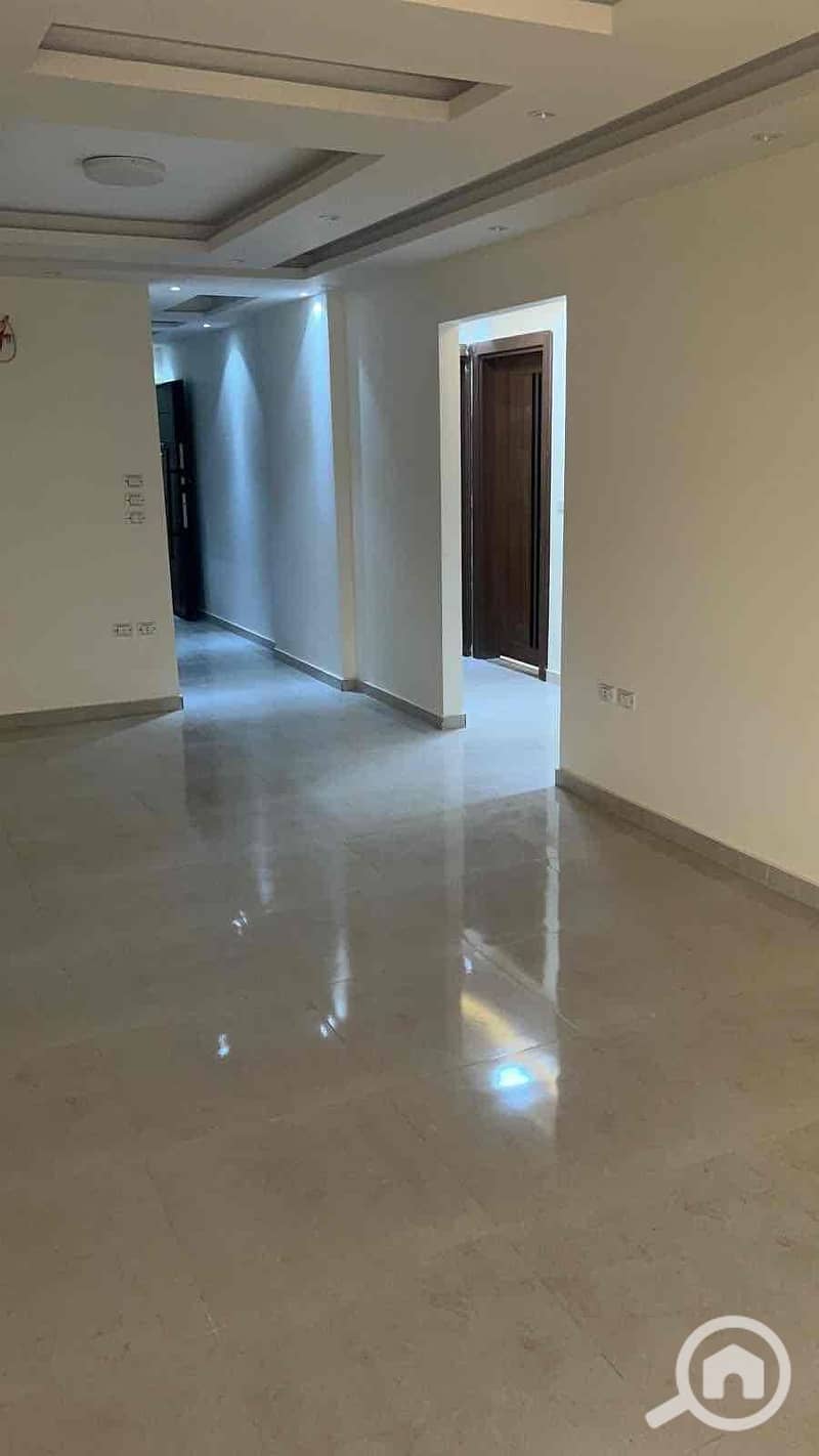 6 bdec65d2-780a-4b13-93d8-007169ba6837. jpg