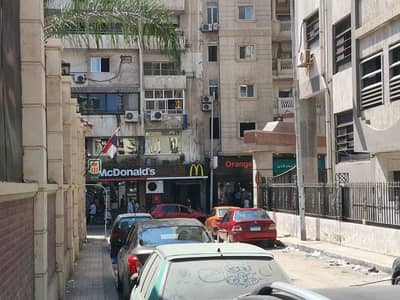 محلات تجارية  للايجار في لوران، الإسكندرية - محل بمنطقة لوران متفرع من شارع الاقبال من المالك